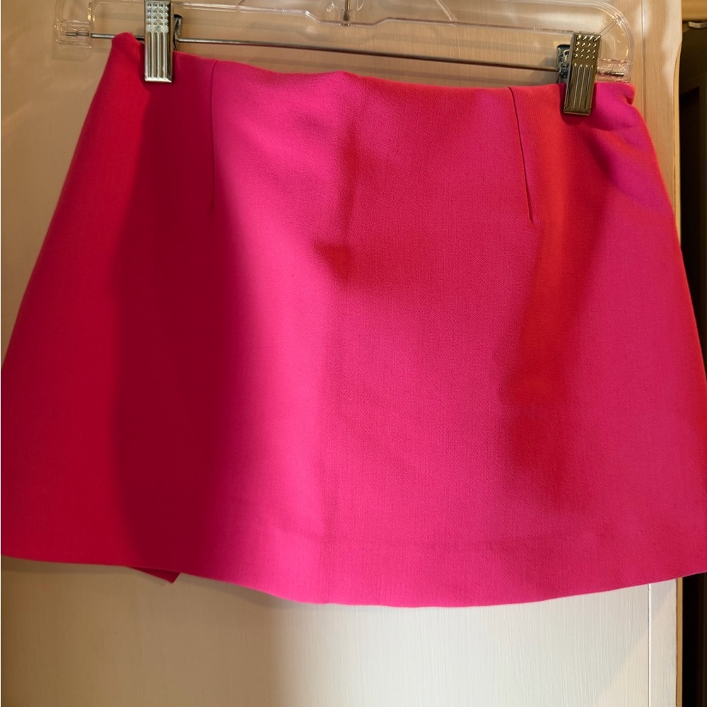 Zara - hot pink skort! Size small! - Picture 5 of 5